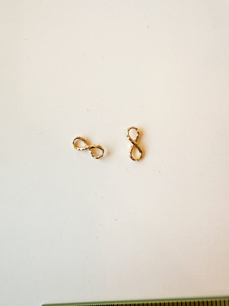 Infinity Charm