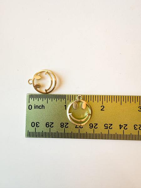 Curved Happy Face Charm