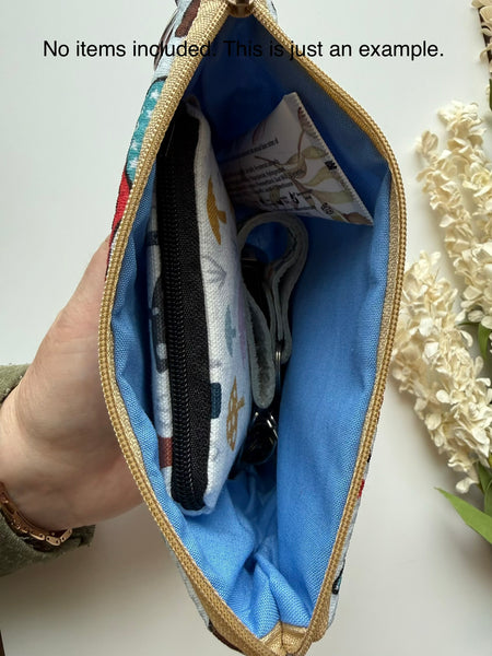 USA Western Medium Zippered Pouch