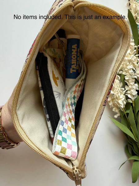 Mushroom Medium Zippered Pouch
