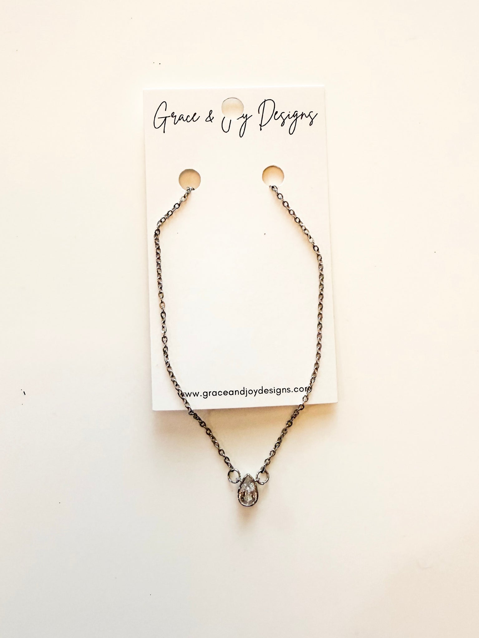 Teardrop necklace