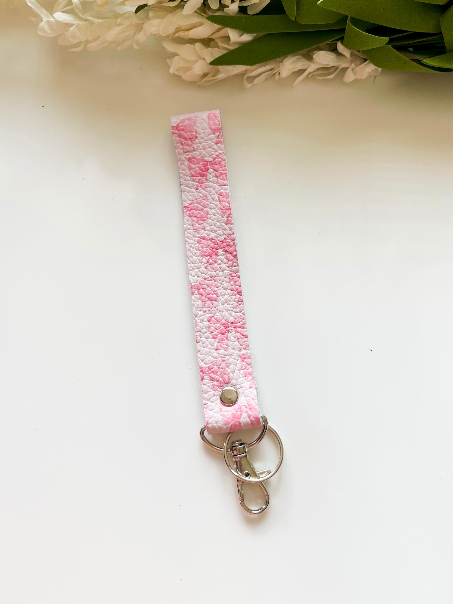 Pink Bows Leather Wrist Strap