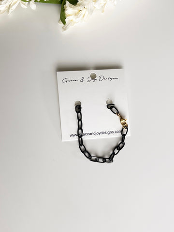 Black paperchain Bracelet with gold lobster clasp 7”