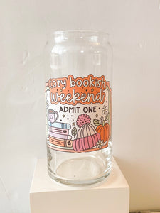 Cozy bookish weekend 20 oz Can Glass