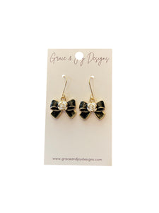 Black bows with white Earrings